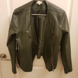 Green leather moto jacket(defect)